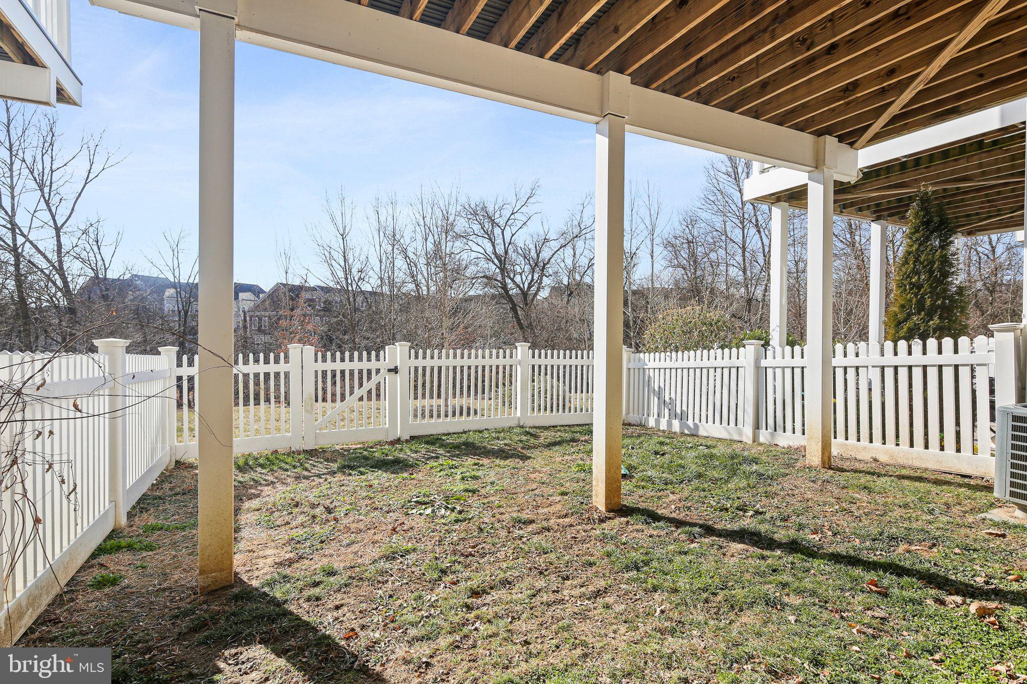 6015 Hidden Meadow, Unit 3 Ellicott City, MD 21043 - Photo 28 of 32