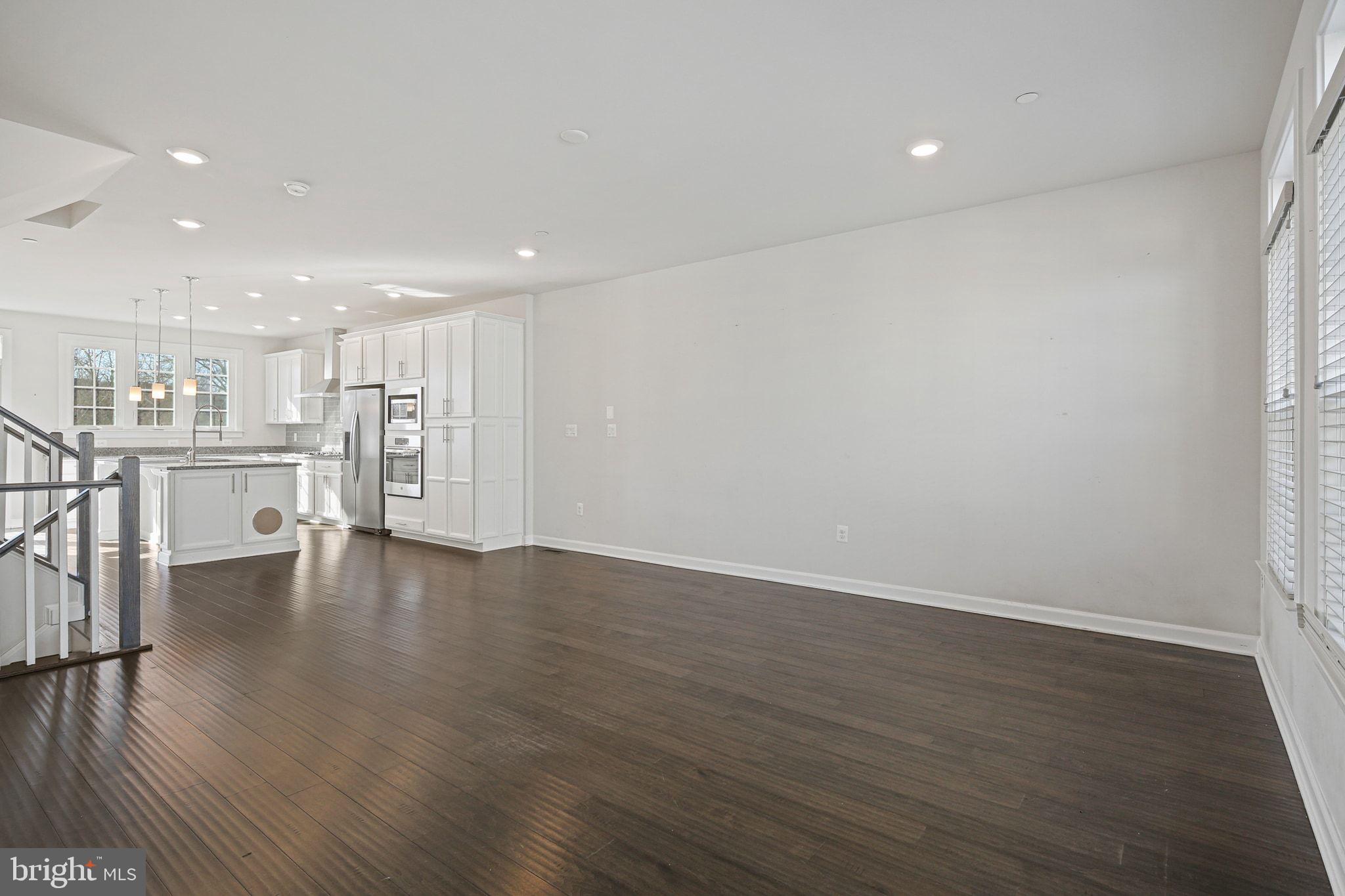 6015 Hidden Meadow, Unit 3 Ellicott City, MD 21043 - Photo 6 of 32