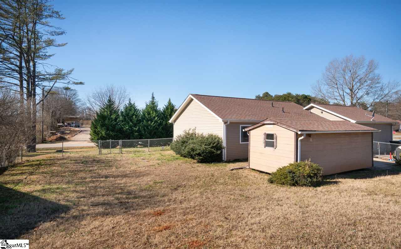 240 Tapp Road Greer, SC 29651 - Photo 19 of 22