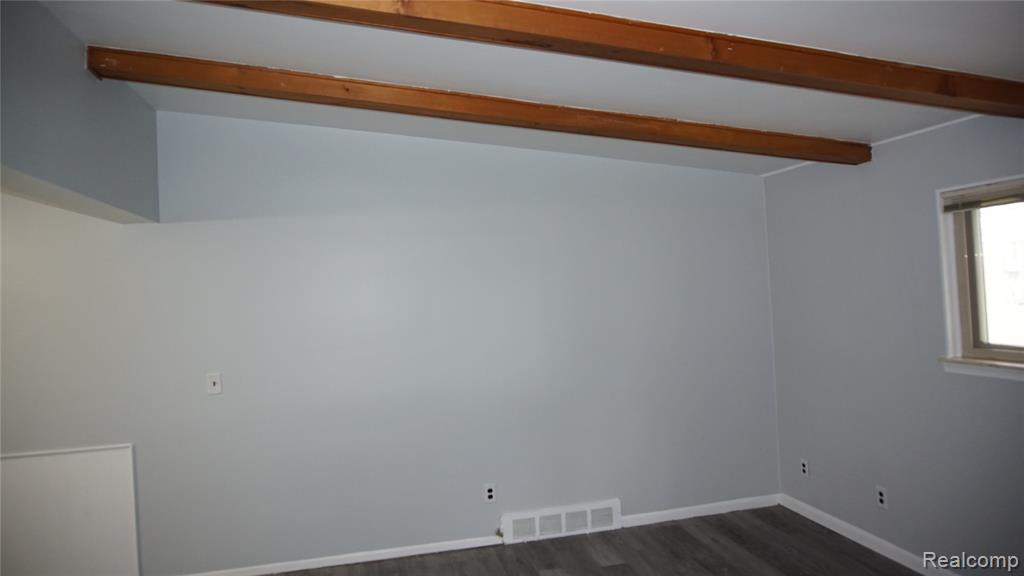 28644 Grobbel Warren, MI 48092 - Photo 21 of 26