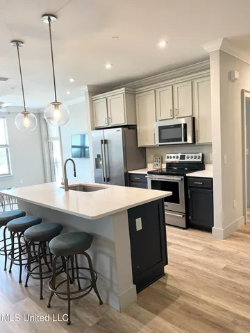 $2,000 | 2501 Bienville Boulevard, Unit 434, Ocean Springs, MS 39564