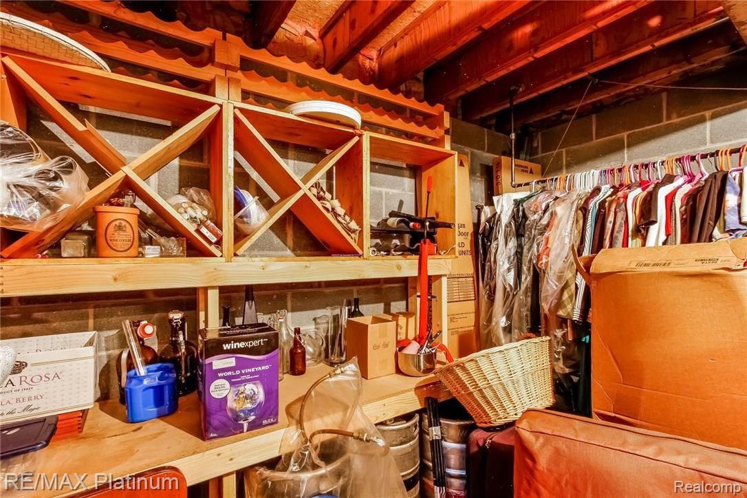 4369 Old Mill Road Pinckney, MI 48169 - Photo 49 of 55 042-Craft_Room-2021409-medium.jpg