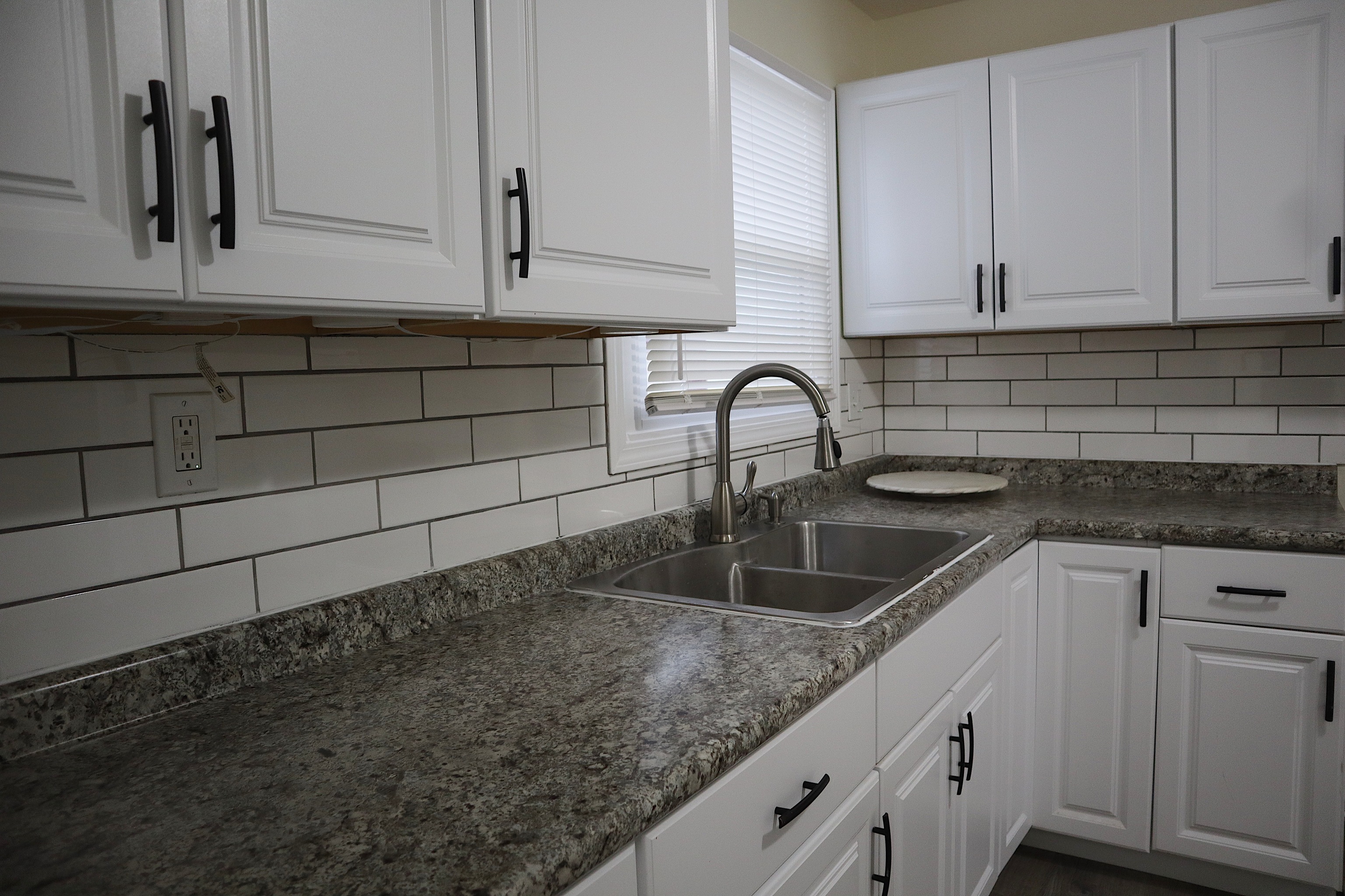 8133 Barry Road Indianapolis, IN 46219 - Photo 8 of 16 Gallery Image 8