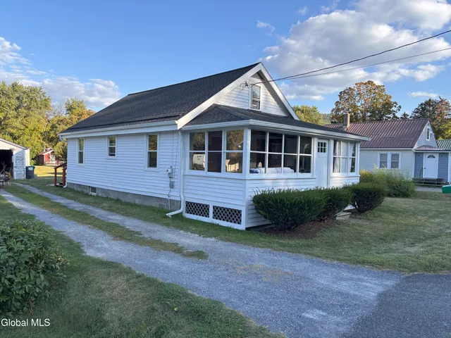 $180,000 | 20358 Highway 22, Petersburgh, NY 12138