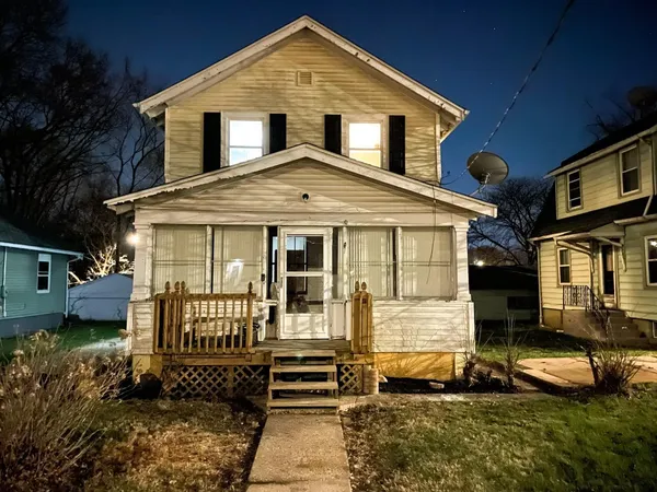 $100,000 | 2024 Green Street, Rockford, IL 61102