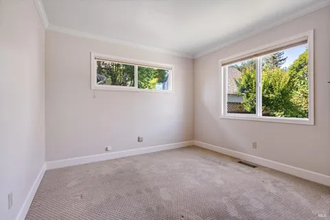 $995,000 | 957 McNear Avenue, Petaluma, CA 94952