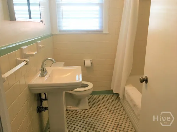 $2,500 | 130 Andover Drive, Savannah, GA 31405