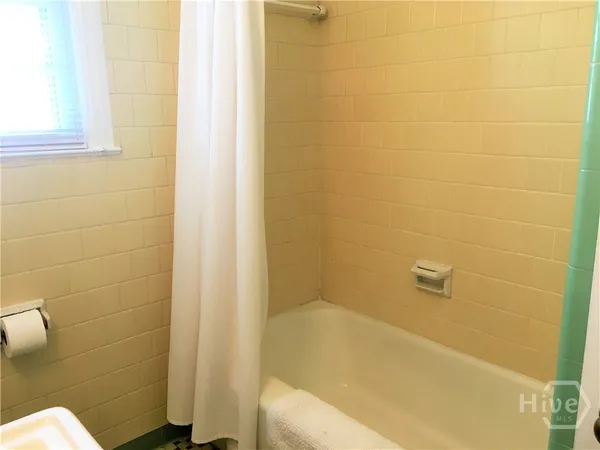 $2,500 | 130 Andover Drive, Savannah, GA 31405