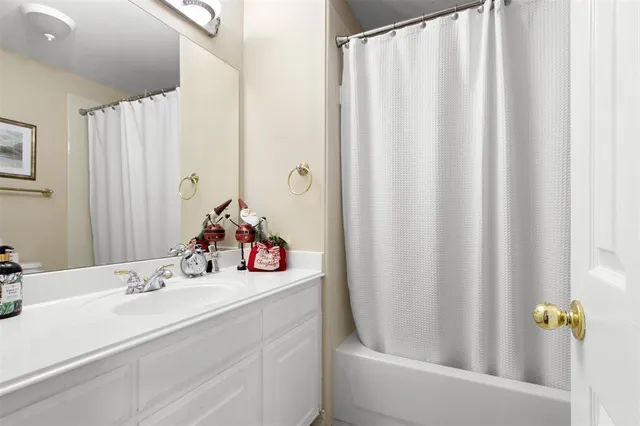 $3,295 | 750 Bradford Street, Lantana, TX 76226