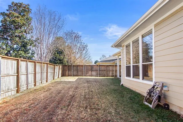 $3,295 | 750 Bradford Street, Lantana, TX 76226