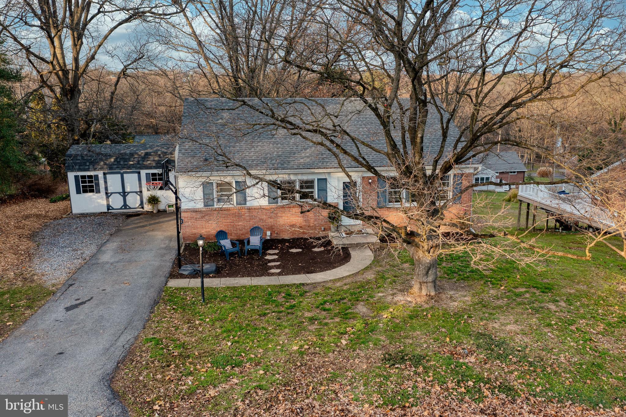 961 Cardinal Road Lancaster, PA 17601 - Photo 27 of 37 Aerial view