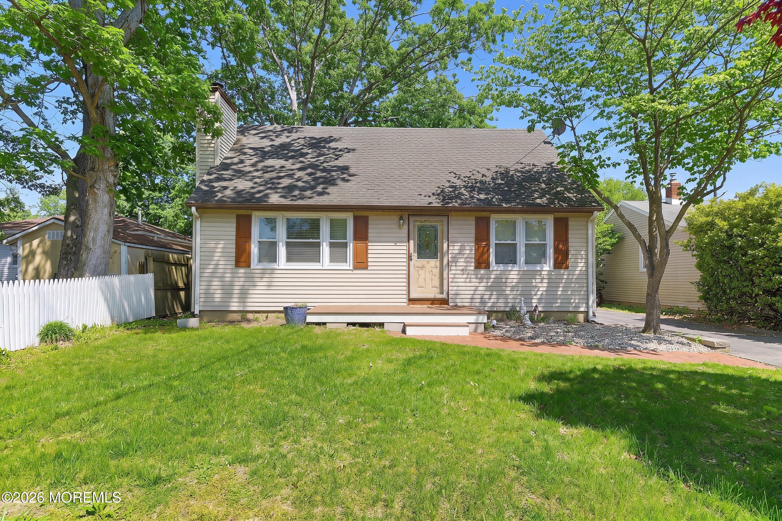 1402 Chicopee Avenue Point Pleasant, NJ 08742 - Photo 2 of 14 6CAF055D-7FFE-4752-A1D7-35255E830A39