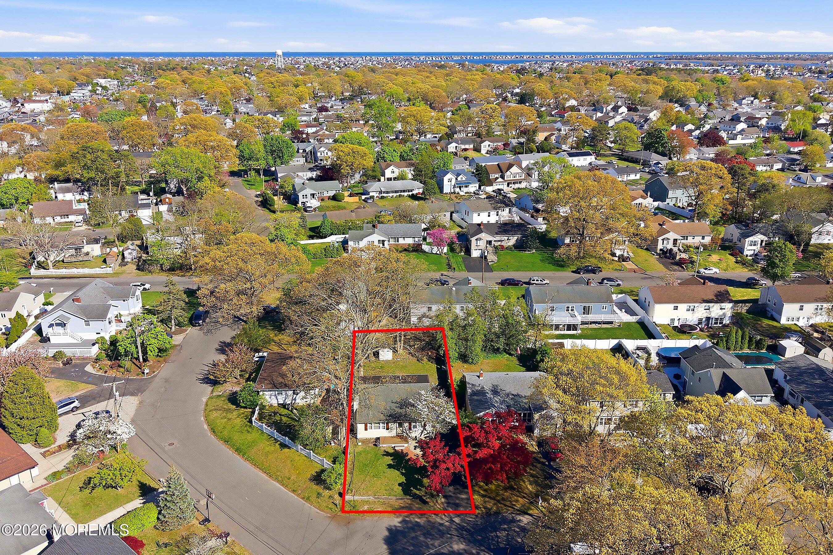 1402 Chicopee Avenue Point Pleasant, NJ 08742 - Photo 8 of 14 43104EAD-1369-49F1-AB44-F014FA600FE3