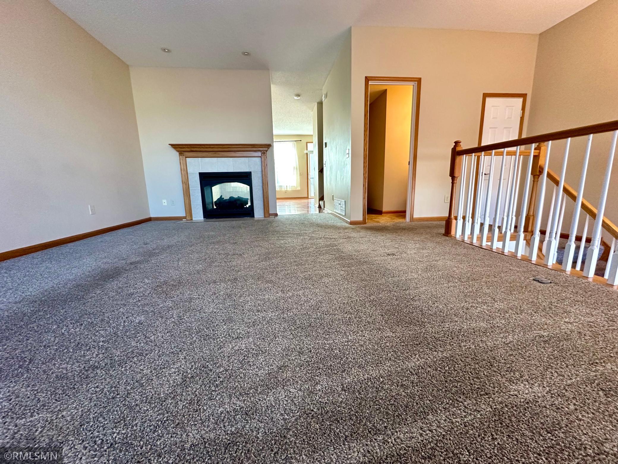 1760 Riverside Drive Shakopee, MN 55379 - Photo 4 of 23