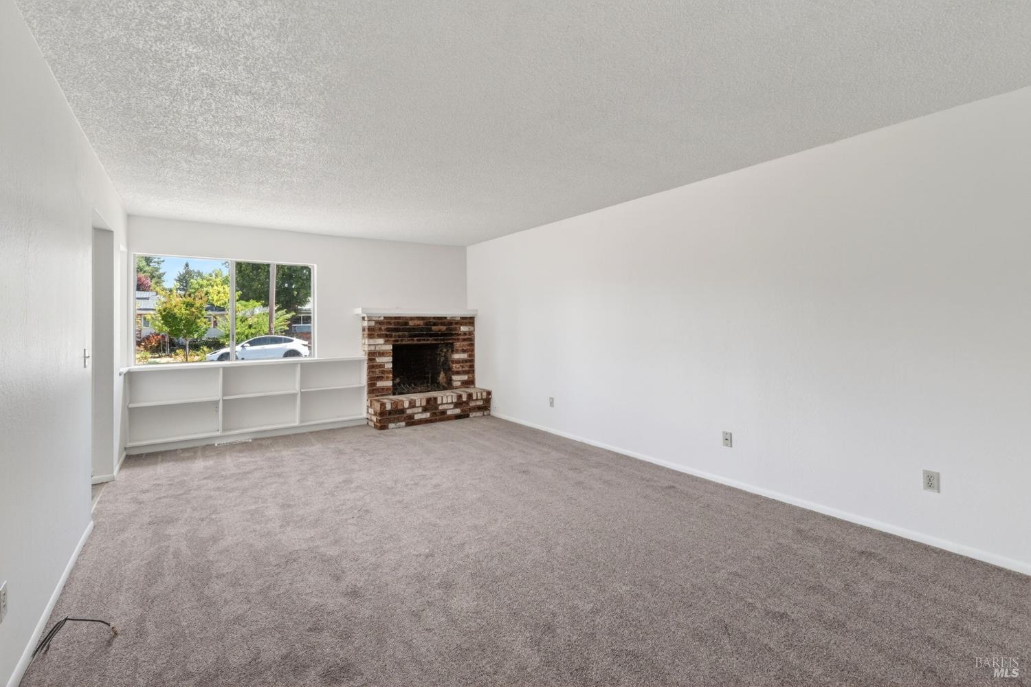 2212 Neotomas Avenue Santa Rosa, CA 95405 - Photo 10 of 46
