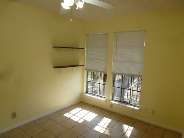$1,550 | 5006 Sara Drive, Unit A, Austin, TX 78721