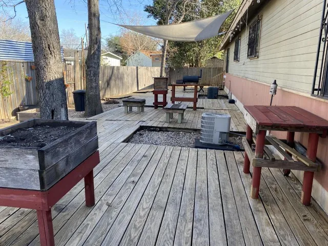 $1,550 | 5006 Sara Drive, Unit A, Austin, TX 78721