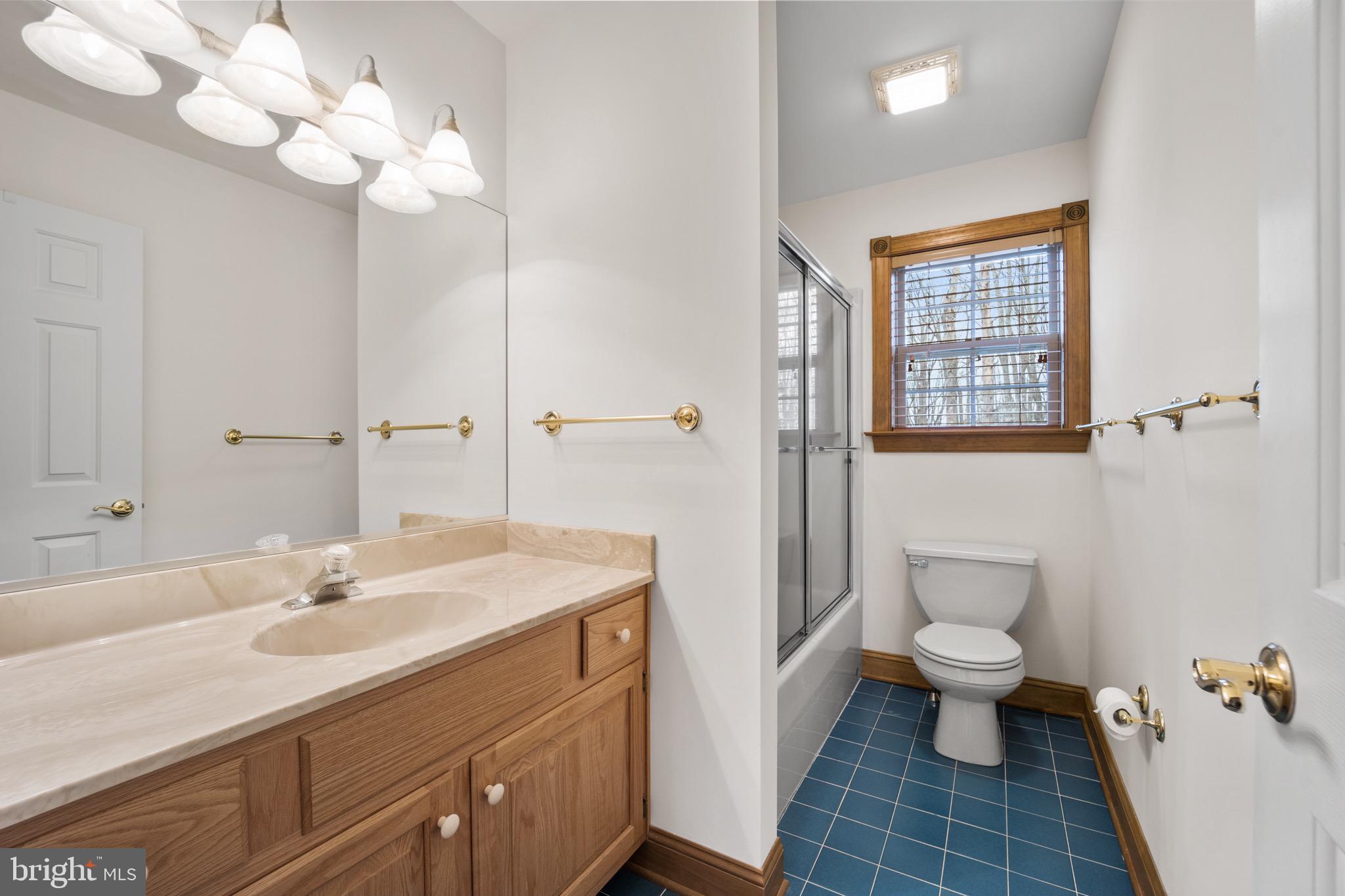 735 Creamery Road Quakertown, PA 18951 - Photo 37 of 46 Upstairs Hall Bath