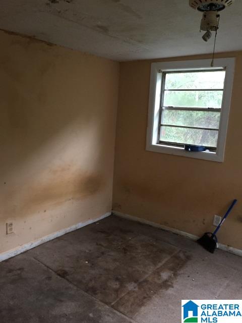 1118 East 10th Street Anniston, AL 36207 - Photo 13 of 33