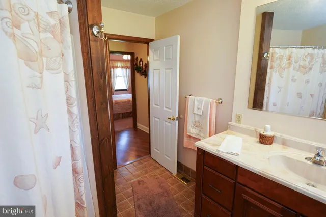 $429,900 | 27949 Phoenix Church Road, Marion Station, MD 21838