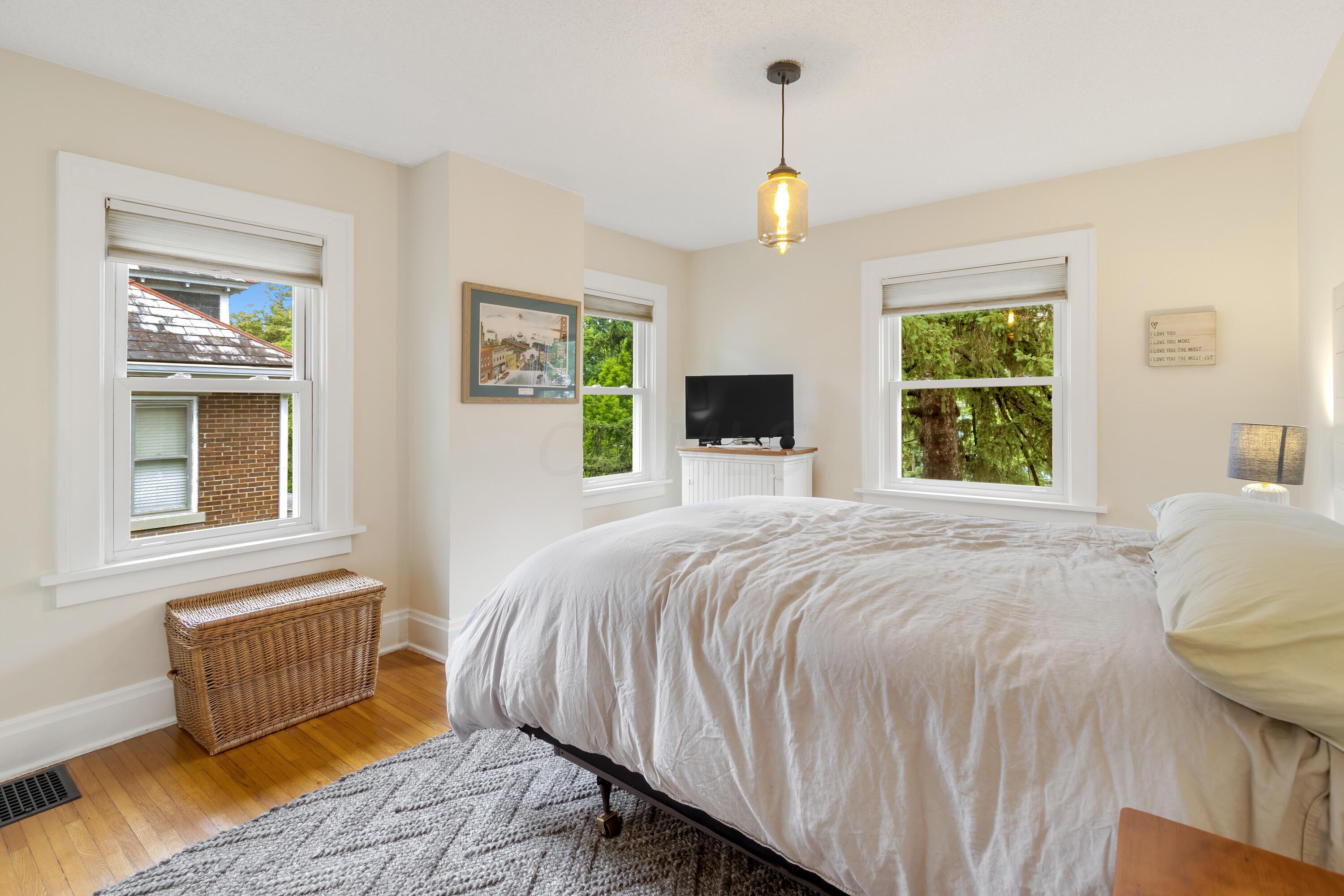 231 Blenheim Road Columbus, OH 43214 - Photo 22 of 30 231 Blenheim Road-23.jpg-FULL