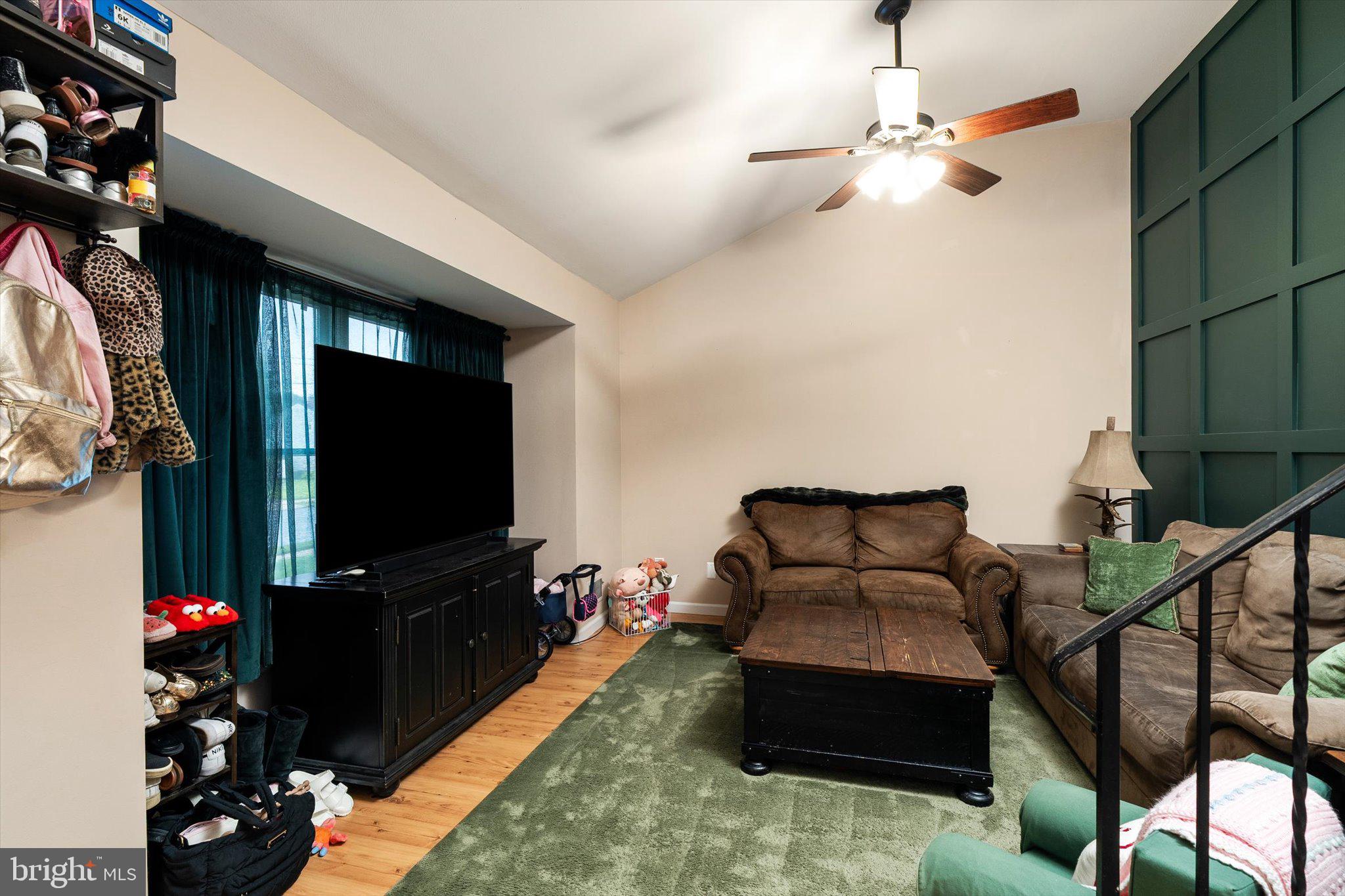 1 Hastings Road Hamilton, NJ 08620 - Photo 5 of 28