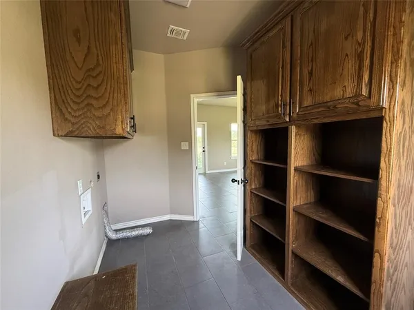 $349,250 | 1556 County Road 4764, Boyd, TX 76023
