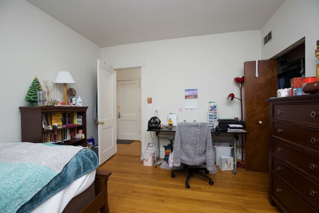 6717 North Sheridan Road, Unit 2S Chicago, IL 60626 - Photo 11 of 20 Gallery Image 11