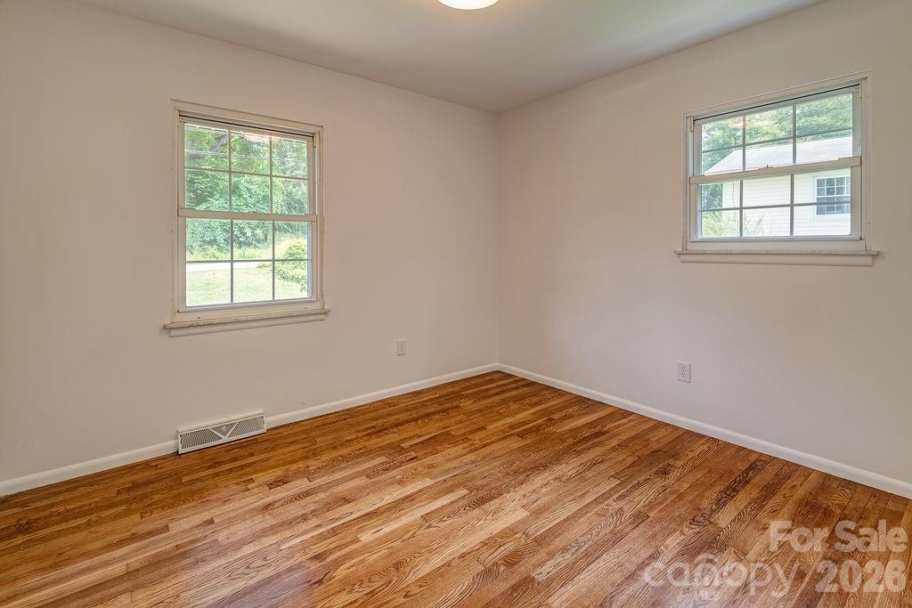 47 Bell Road Asheville, NC 28805 - Photo 17 of 48 Gallery Image 17