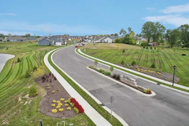 $299,999 | 2249 Aviary Lane, Danville, IN 46122