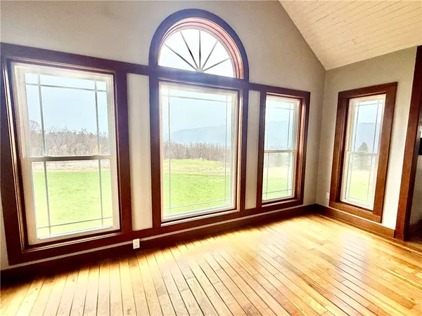 $599,900 | 7023 County Road 12, South Bristol, NY 14512