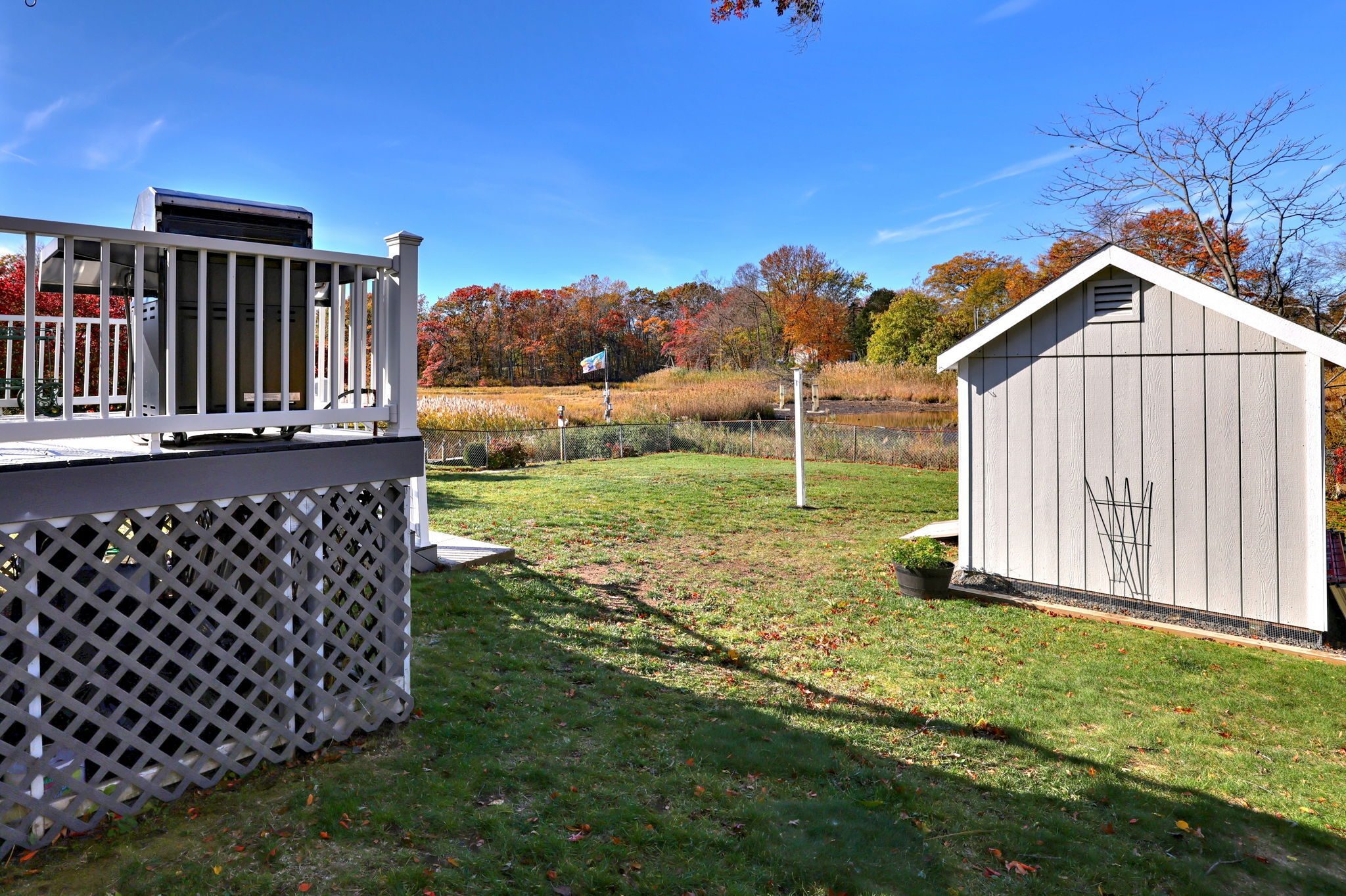 79 Cooper Road West Haven, CT 06516 - Photo 4 of 40