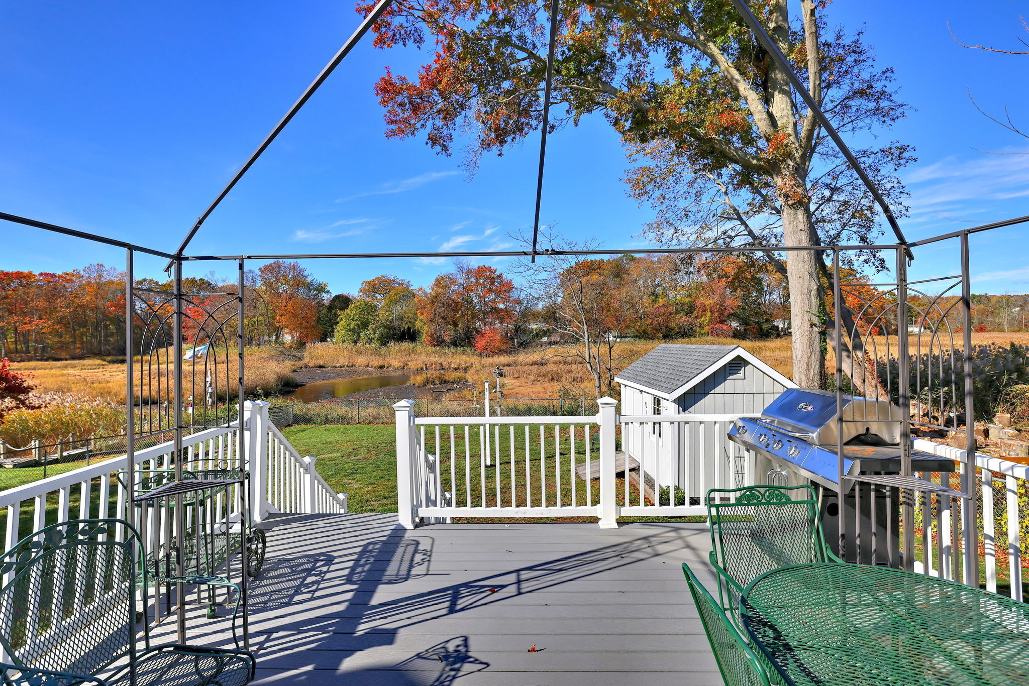 79 Cooper Road West Haven, CT 06516 - Photo 8 of 40