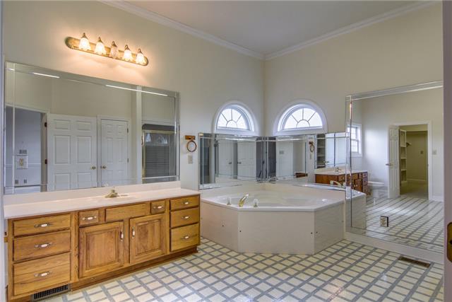 3409 Hunters Ridge Road Columbia, TN 38401 - Photo 12 of 20 Gallery Image 12
