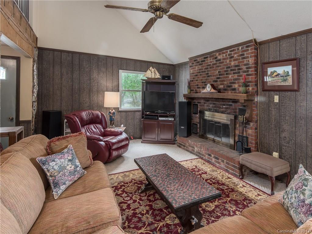 689 John Shehan Road Tryon, NC 28782 - Photo 11 of 23