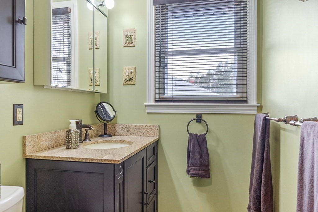 34 Magna Road Methuen, MA 01844 - Photo 15 of 39 Gallery Image 15