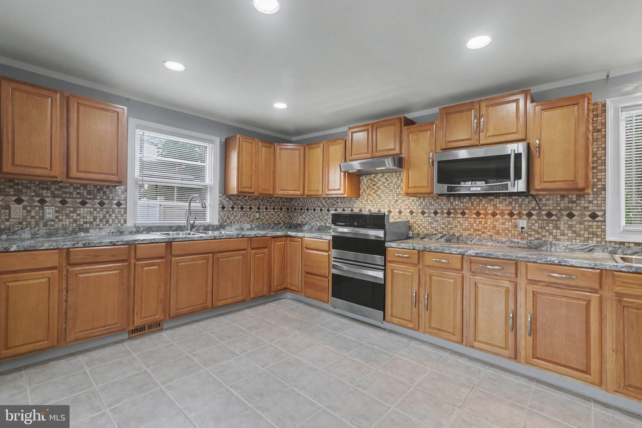 128 Henry Road Enola, PA 17025 - Photo 12 of 32 Gallery Image 12