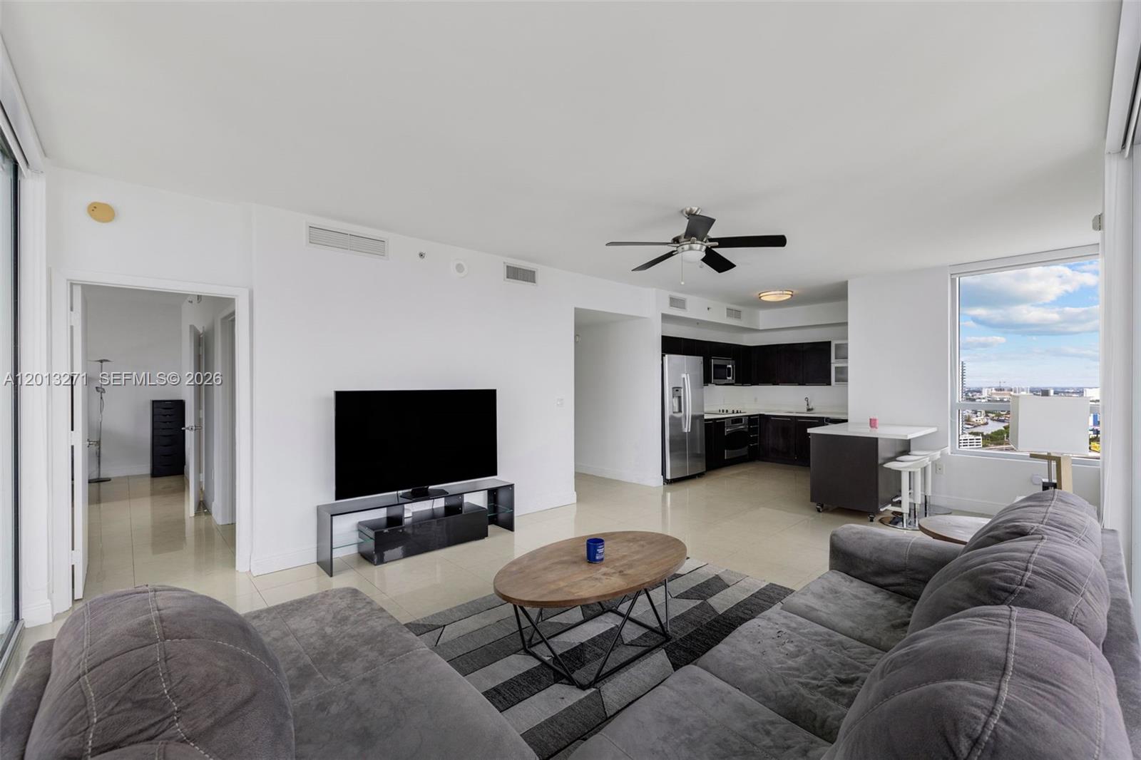 90 Southwest 3rd Street, Unit 2504 Miami, FL 33130 - Photo 12 of 69
