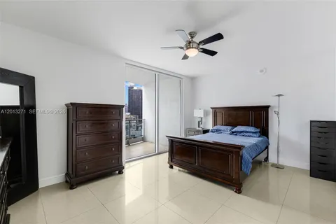 $625,000 | 90 Southwest 3rd Street, Unit 2504, Miami, FL 33130