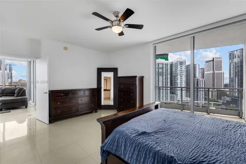 $625,000 | 90 Southwest 3rd Street, Unit 2504, Miami, FL 33130