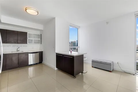 $625,000 | 90 Southwest 3rd Street, Unit 2504, Miami, FL 33130