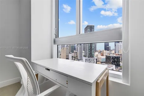 $625,000 | 90 Southwest 3rd Street, Unit 2504, Miami, FL 33130