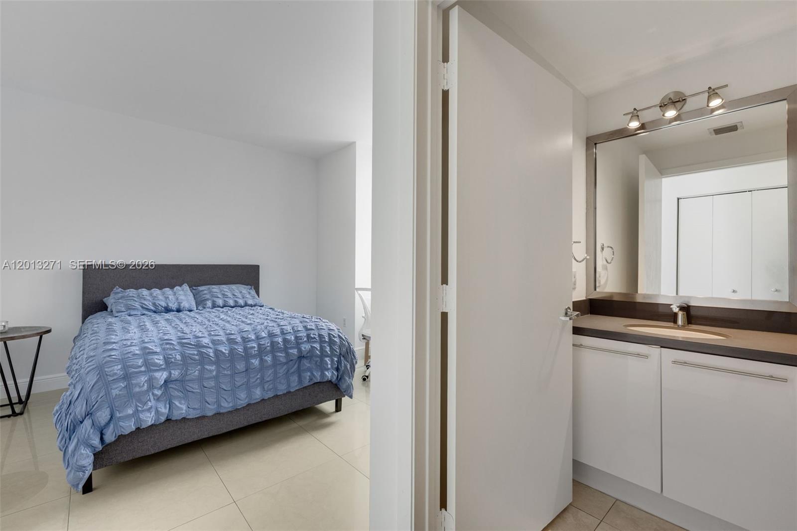90 Southwest 3rd Street, Unit 2504 Miami, FL 33130 - Photo 24 of 69