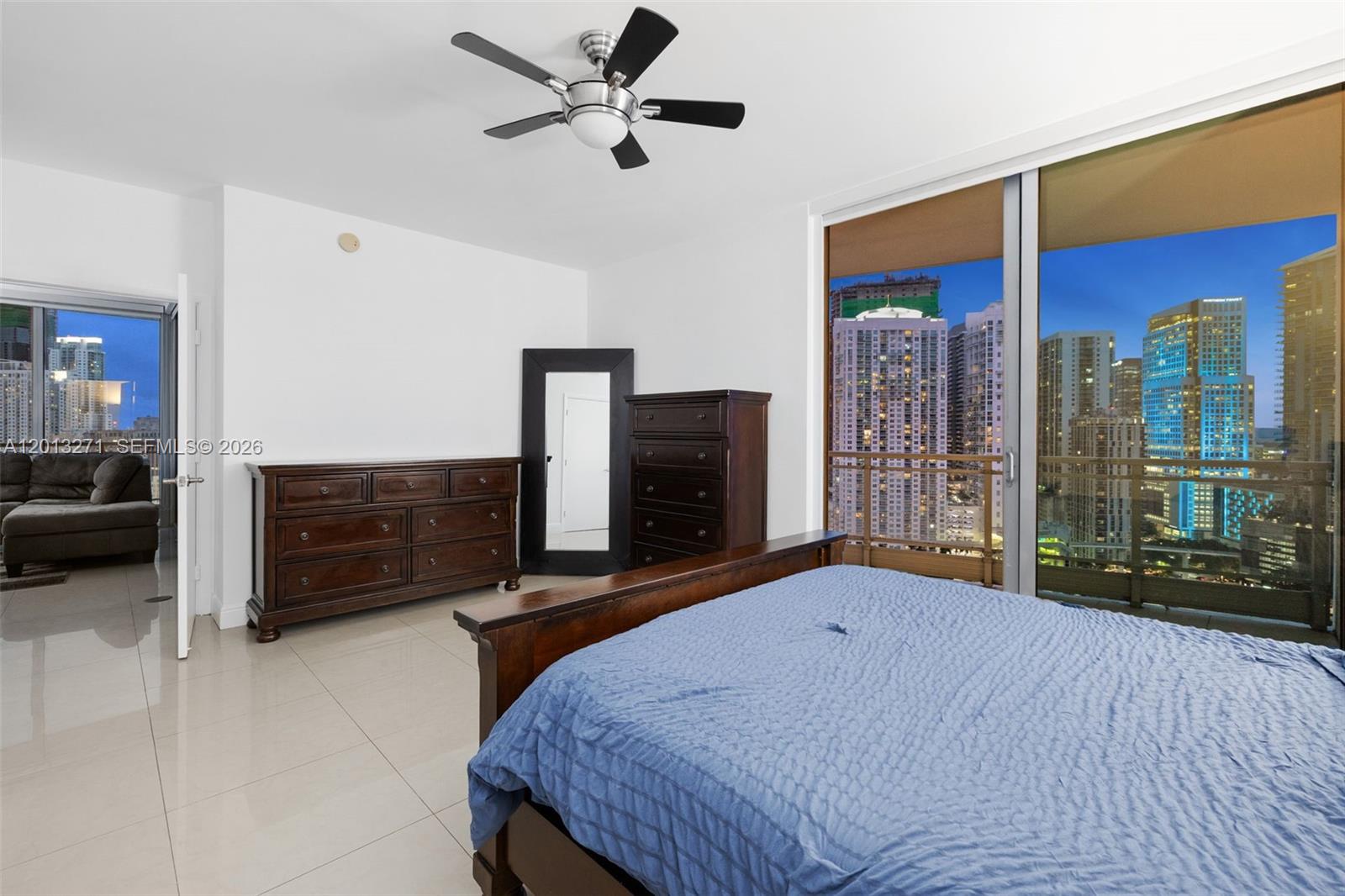 90 Southwest 3rd Street, Unit 2504 Miami, FL 33130 - Photo 31 of 69