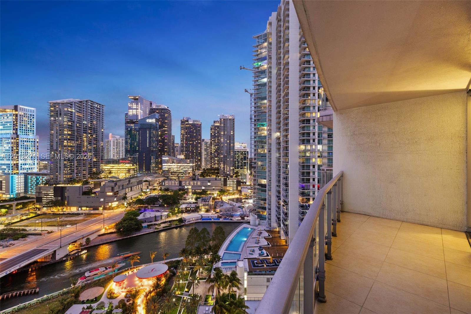 90 Southwest 3rd Street, Unit 2504 Miami, FL 33130 - Photo 40 of 69