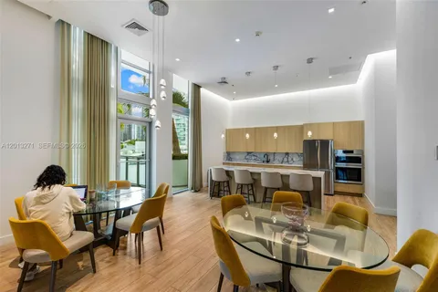 $625,000 | 90 Southwest 3rd Street, Unit 2504, Miami, FL 33130