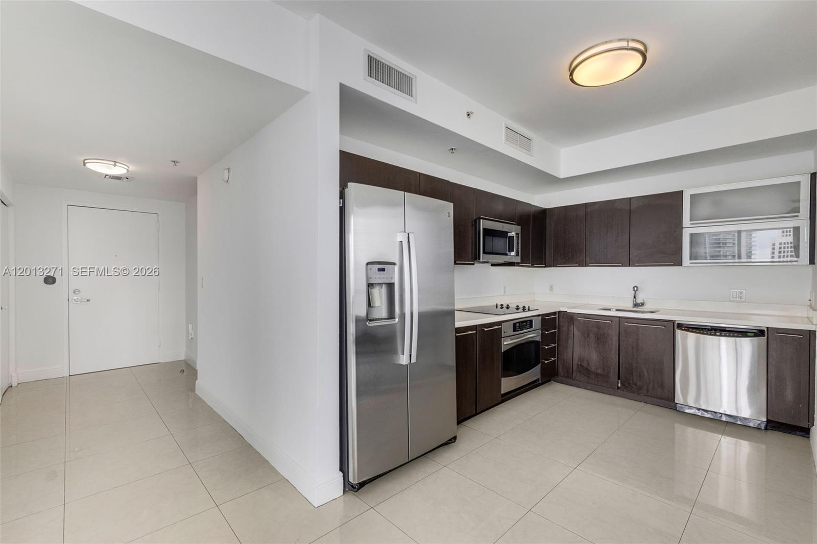 90 Southwest 3rd Street, Unit 2504 Miami, FL 33130 - Photo 5 of 69