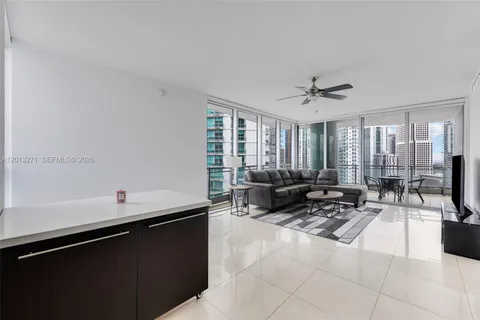$625,000 | 90 Southwest 3rd Street, Unit 2504, Miami, FL 33130
