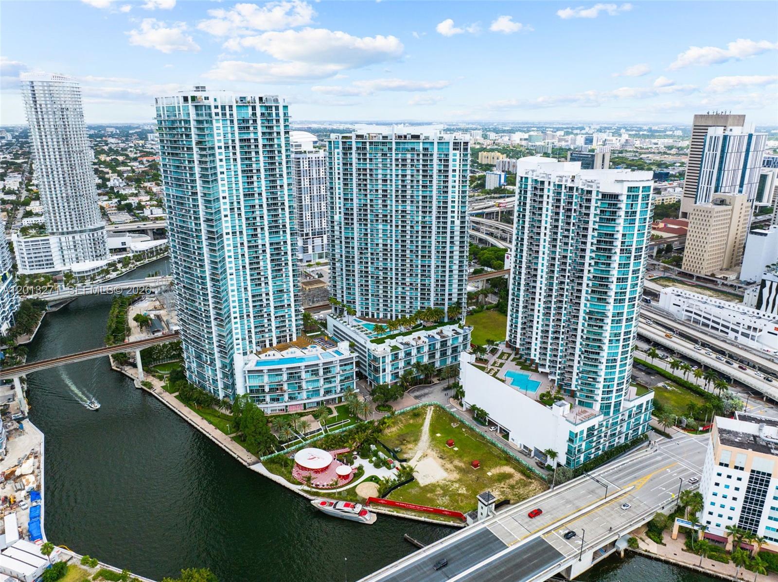 90 Southwest 3rd Street, Unit 2504 Miami, FL 33130 - Photo 62 of 69