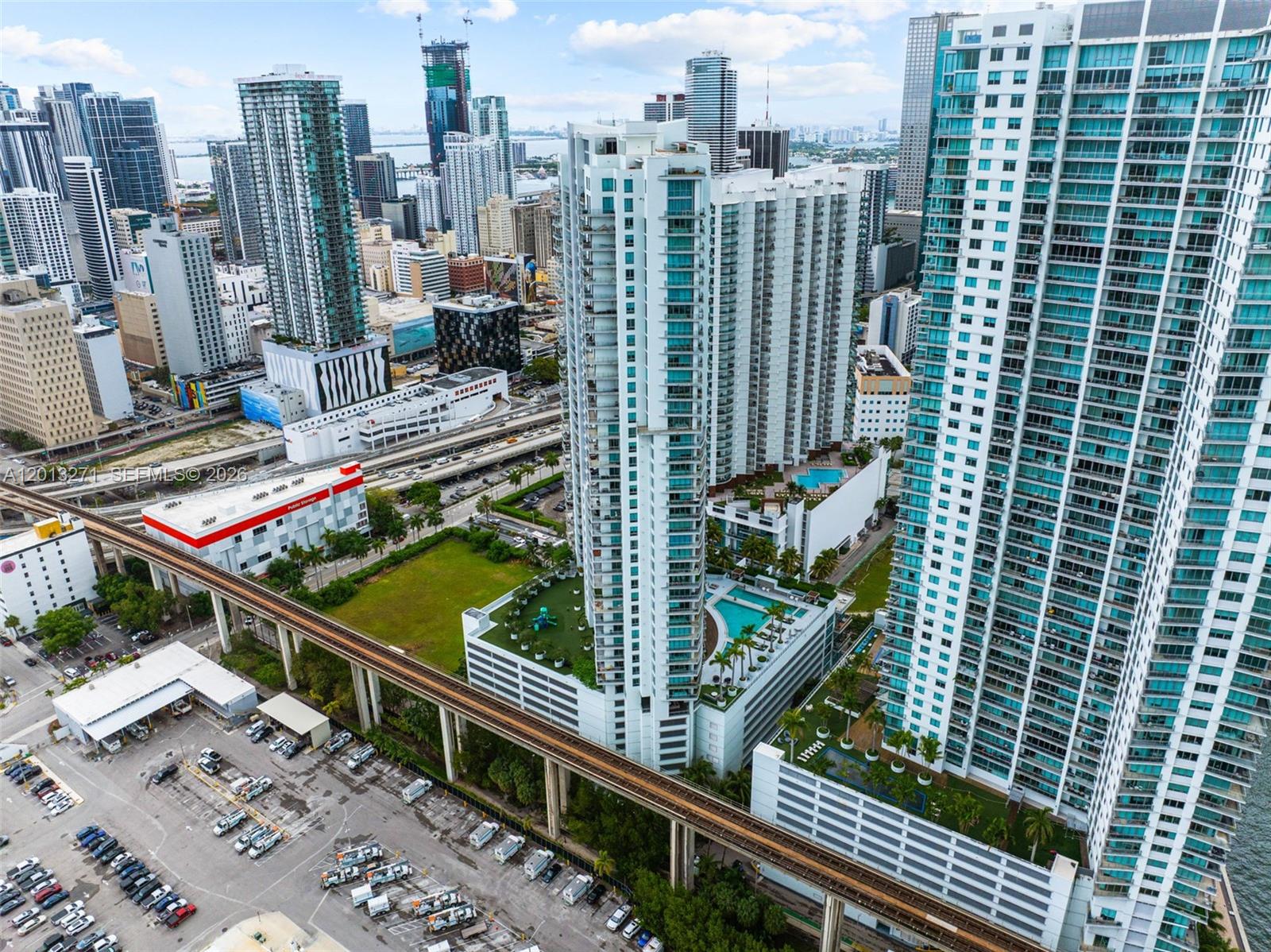90 Southwest 3rd Street, Unit 2504 Miami, FL 33130 - Photo 65 of 69
